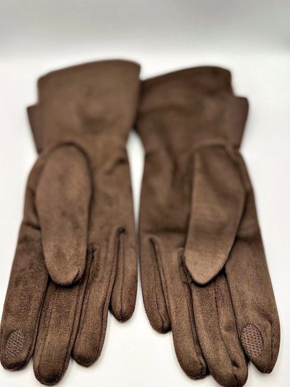 Brown Suede Look Touchscreen Gloves Faux Leather Bow Women’s Winter Gloves - Picture 4 of 8
